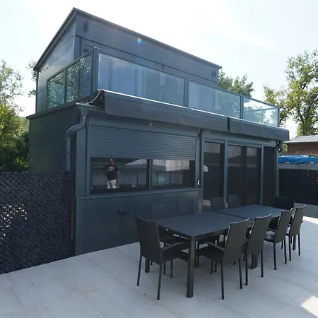 Villa River House Sunrise