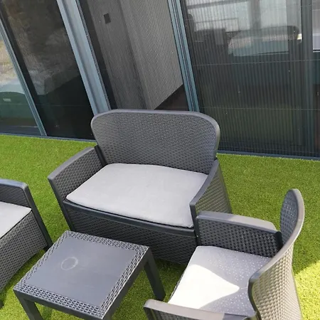 River House Sunrise Villa *