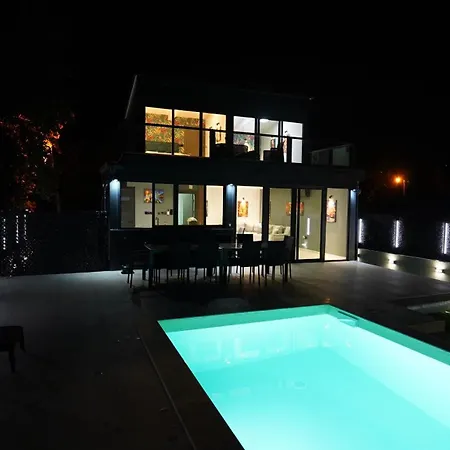 Villa River House Sunrise Ritopec