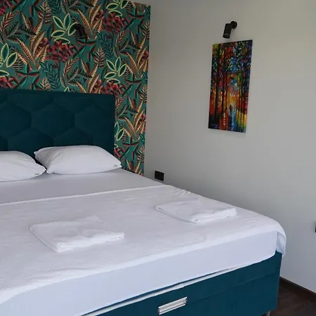 River House Sunrise *