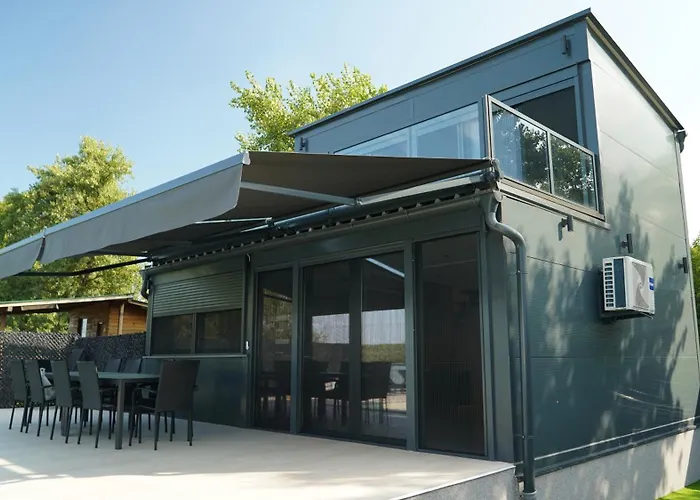 River House Sunrise * Ritopec