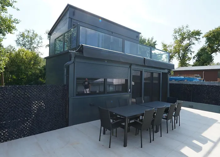 Villa River House Sunrise