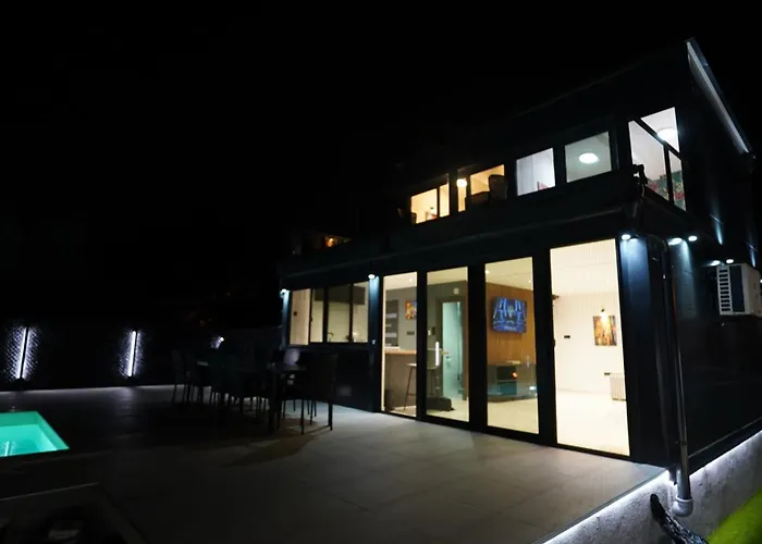 Villa River House Sunrise *