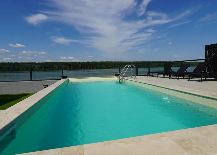 River House Sunrise * Ritopec