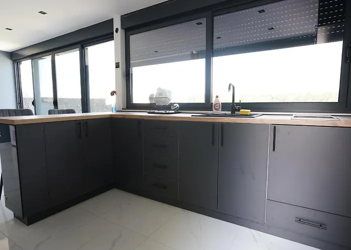 Villa River House Sunrise Ritopec