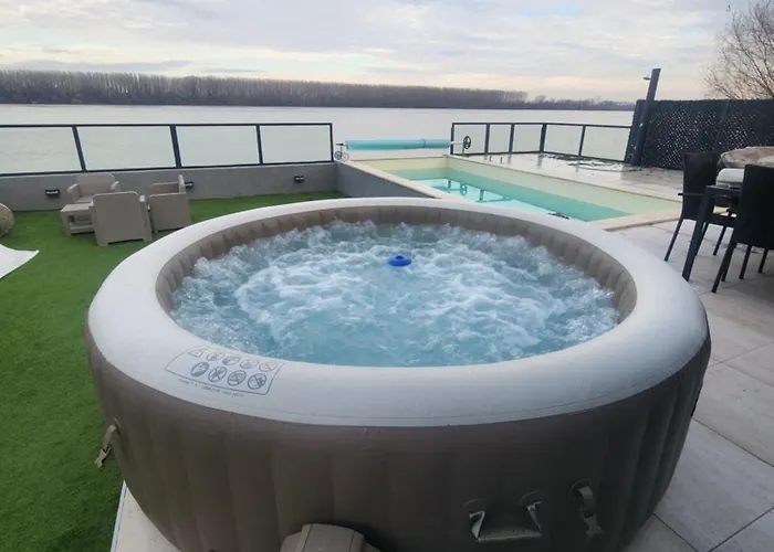 River House Sunrise Villa